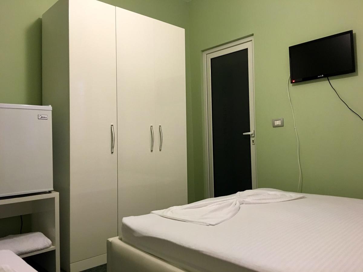 British Hotel Himara Kültér fotó